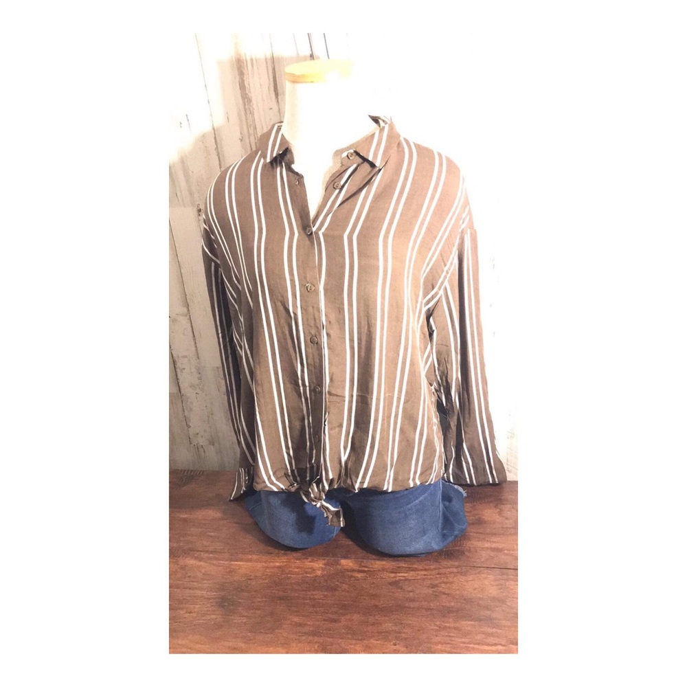 Haute monde long sleeve tied shirt